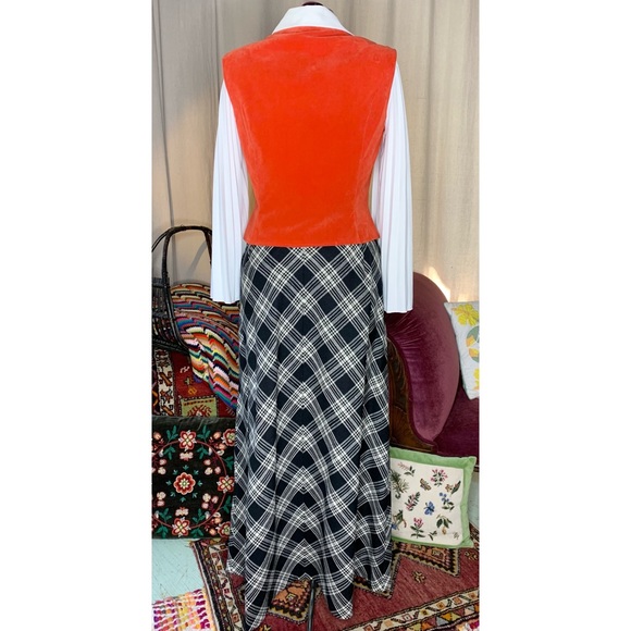 70s Maxi Skirt-Blouse-Vest Outfit - Picture 3 of 14